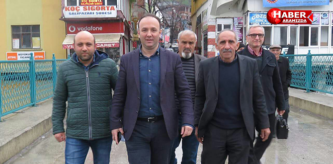 FEYZİOĞLU’NU AYAKTA ALKIŞLIYORUM