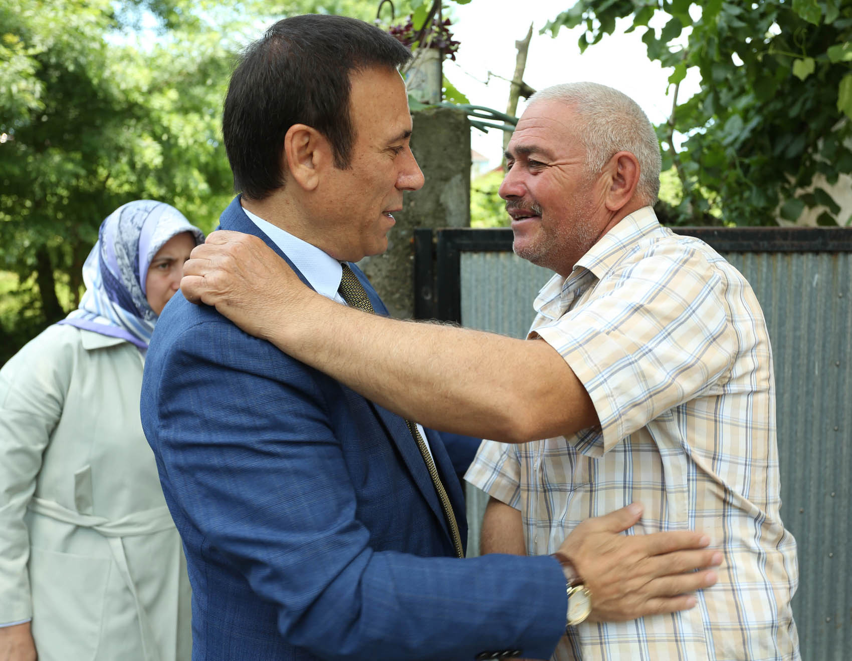Genç’ten şehit ailelerine ziyaret