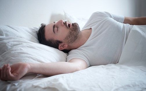 UYKUDA NEFES KESİLMESİ NEDİR