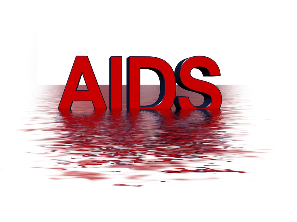 Dikkat! AIDS üç önemli yolla bulaşıyor