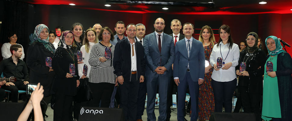 SAMSUNLULARDAN BÜYÜK İLGİ
