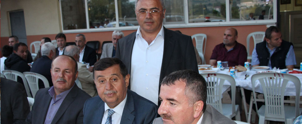 Belediye Meclis Üyesinden İftar
