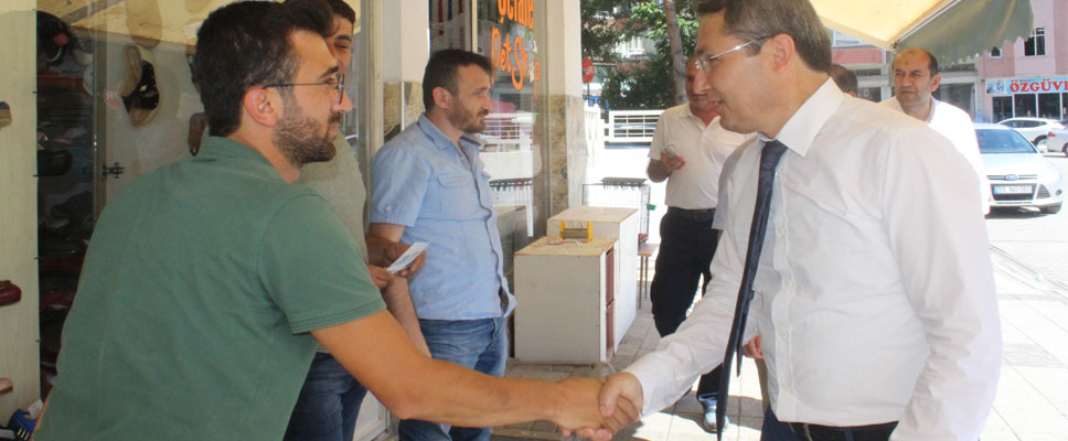 HÜSEYİN ACAR BAFRA’DA ESNAFI GEZDİ