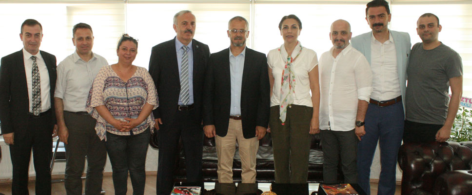 ‘Güçlü basının temeli yerel basındır’