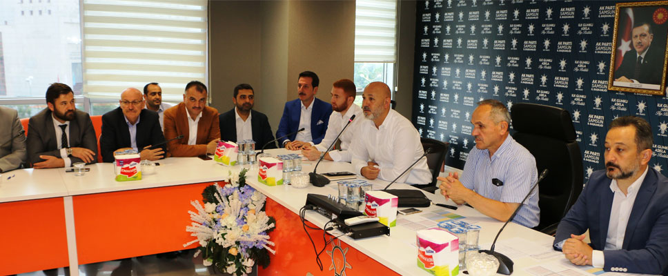 AK PARTİ’DE İSTİŞARE TOPLANTISI
