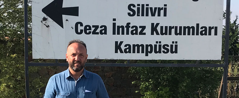 AKCAGÖZ, EREN ERDEM’İ ZİYARET ETTİ