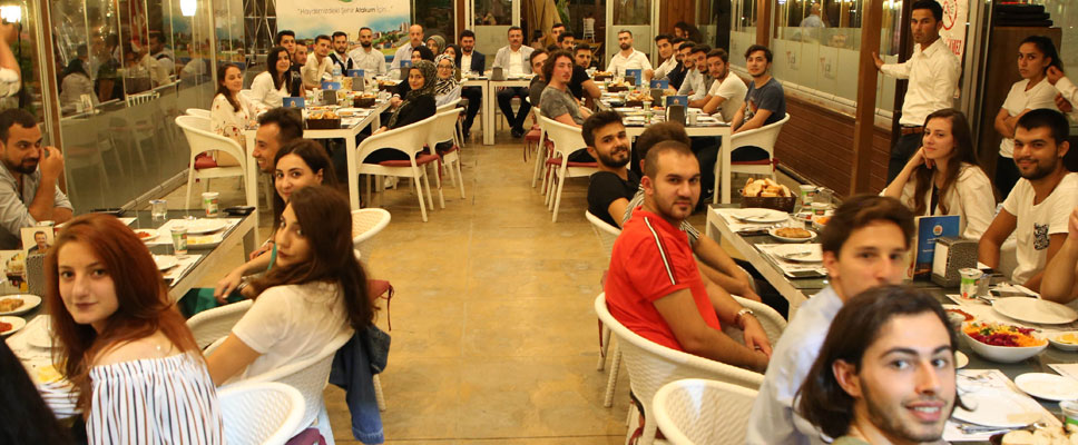 Başkan Taşçı üniversitelilerle buluştu