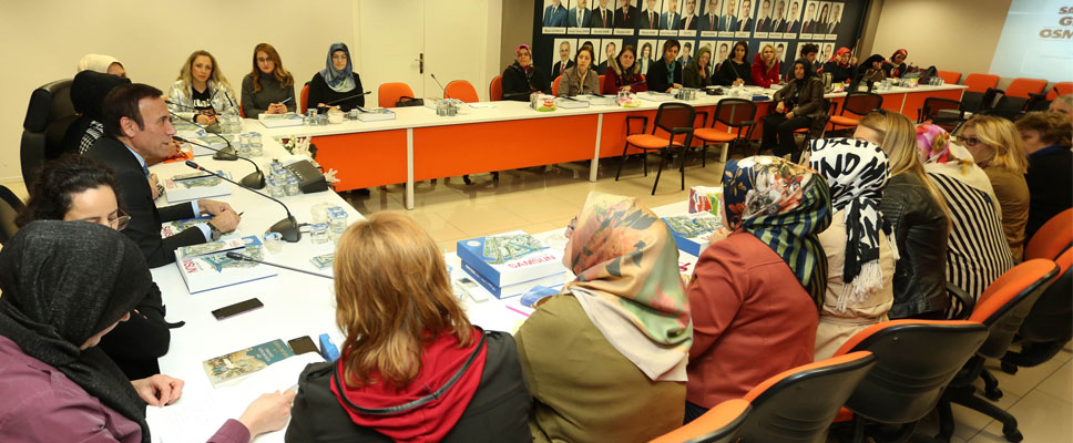 Başkan Genç’ten kadınlara özel projeler