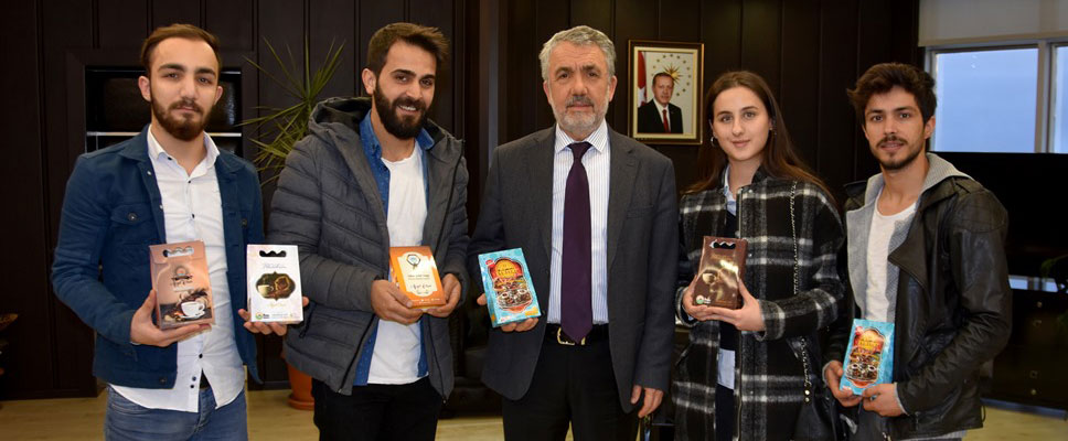 Girişimci Öğrencilerden Rektör Bilgiç’e Ziyaret