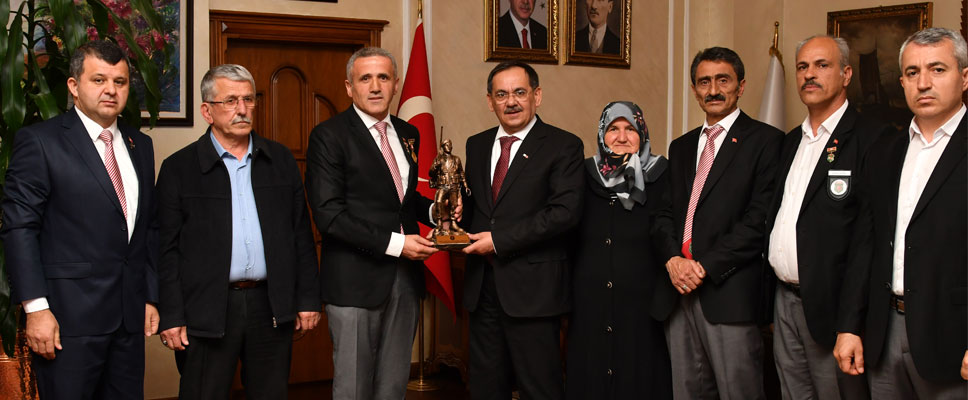 Gazi ve şehit yakınlarından Mustafa Demir’e ziyaret