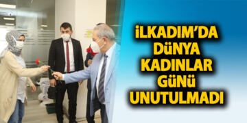 Başkan Demirtaş, Çalışan Kadın Personellerin Gününü Çiçekle Kutladı