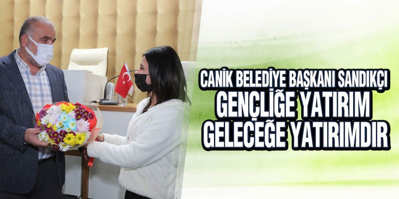 Başkan Sandıkçı Üniversiteli Gençlerle Buluştu