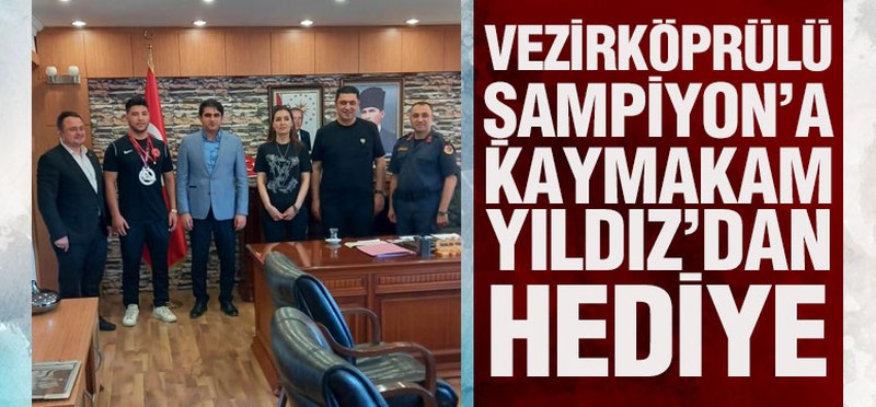Kaymakam Yıldız’dan Şampiyona Hediye