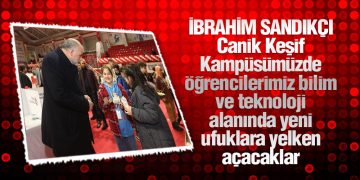 Başkan İbrahim Sandıkçı, öğrencilerin sınav heyecanına ortak oldu